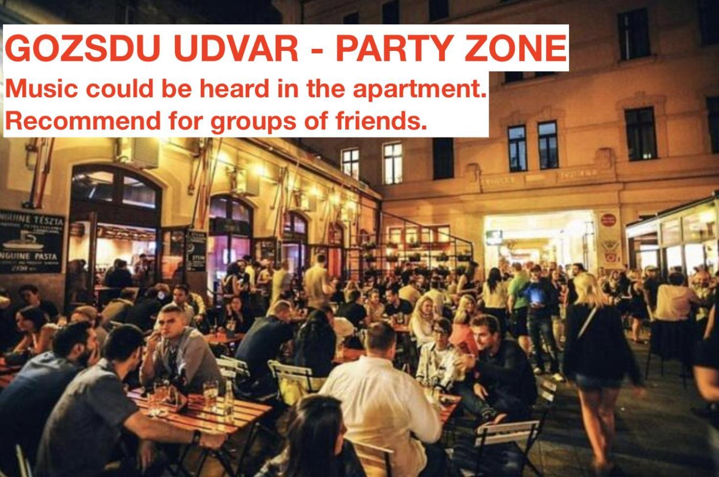 Apartment At Gozsdu Courtyard #Partyzone #Downtown #Freeparking Budapeste Exterior foto